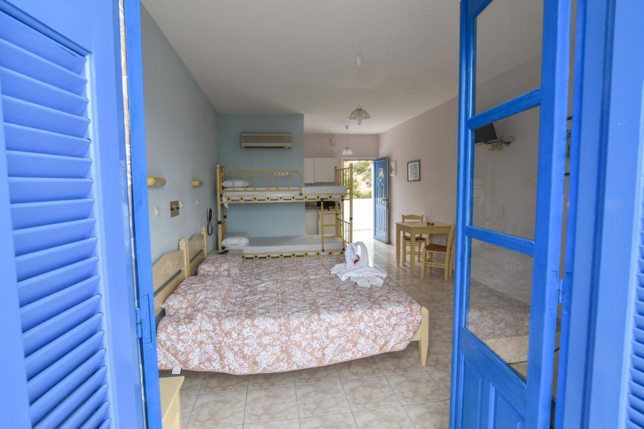 Vardes Hotel Studios Амупи Экстерьер фото